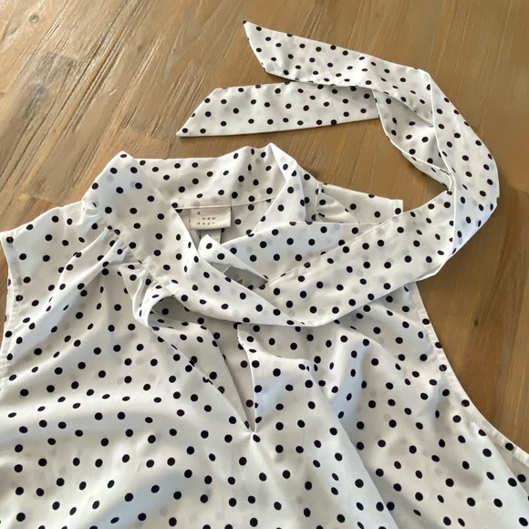 A New Day, Sleeveless top, with tie around neck, L - Picture 3 of 7
